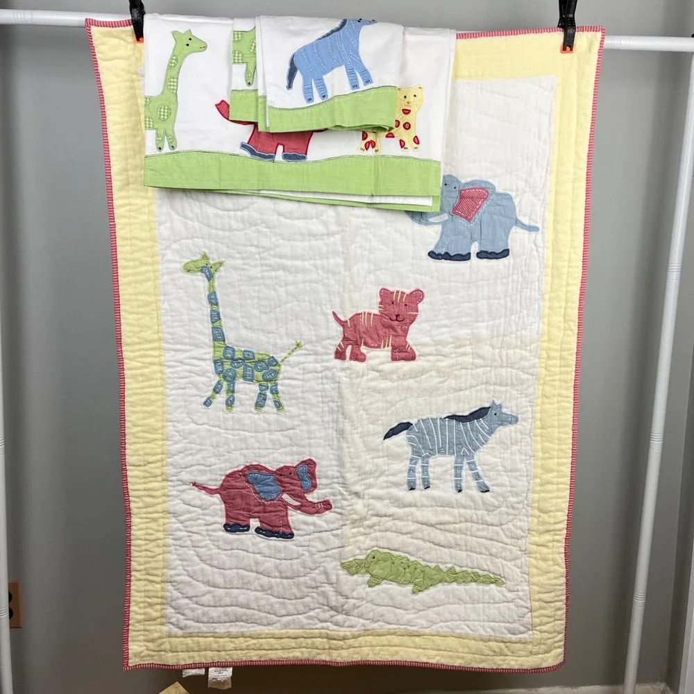 Pottery Barn Kids‎ Safari Animal Crib/Toddler Quilt & 2 Window Valances